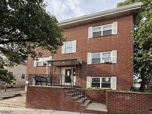 4-109 William St, Belleville, NJ, 07109-2947 | Card Image