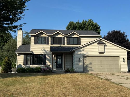 8691 Astro Dr, Jenison, MI, 49428-9405 | Card Image