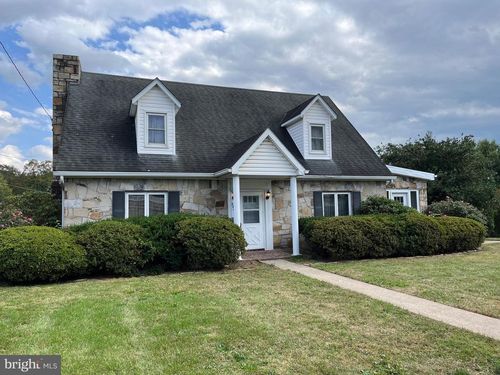 216 Maryland Ave, HANCOCK, MD, 21750-1030 | Card Image