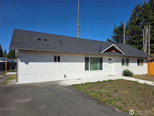 4931 184th Pl Sw, Lynnwood, WA, 98037-5409 | Card Image