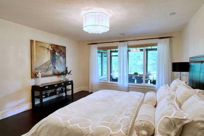 92 Hawk's Landing Dr, House other with 4 bedrooms, 4 bathrooms and null parking in Priddis AB | Image 46