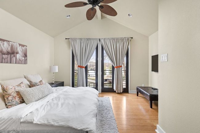 Upstairs Primary Bedroom | Image 16
