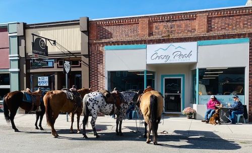 216 Mcleod Street, Big Timber, MT, 59011 | Card Image