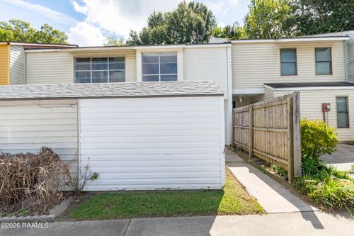15 Morning Glory Sq, Lafayette, LA, 70507-4585 | Card Image