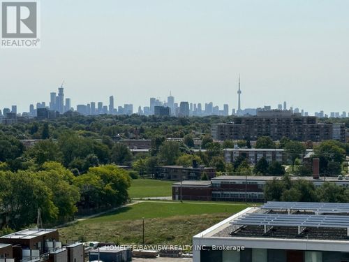 1212-120 Varna Dr, North York, ON, M6A0B3 | Card Image