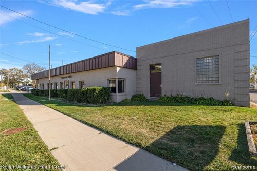 836 Woodward Hts, Ferndale, MI, 48220-1431 | Card Image