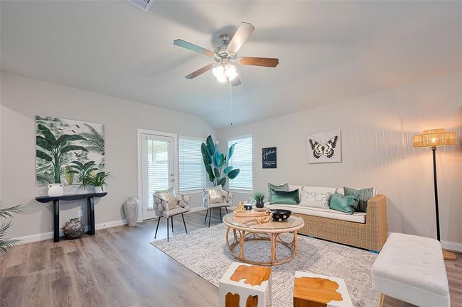 24603 Dover Bend Way, House other with 4 bedrooms, 3 bathrooms and 2 parking in Richmond TX | Image 6