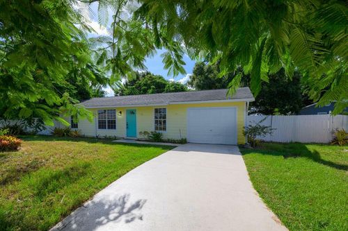 1875 Se Camilo St, Port St. Lucie, FL, 34952-4724 | Card Image