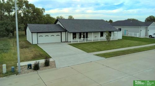 1115 Vista Way, York, NE, 68467-4534 | Card Image