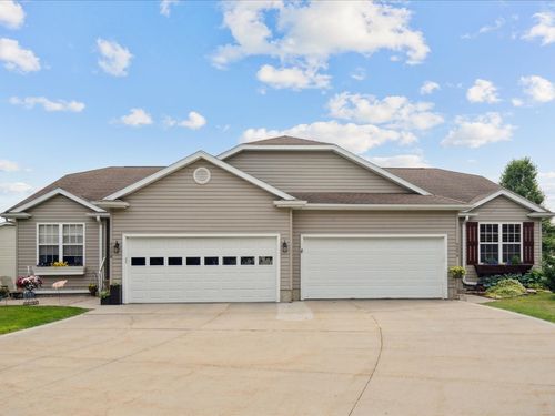 unit-a-929 Willow Ln, Lisbon, IA, 52253-9824 | Card Image