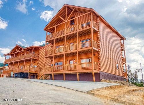 14301434 Eagle Cloud Way, Sevierville, TN, 37876 | Card Image