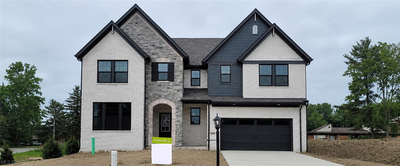 Residential in North Royalton