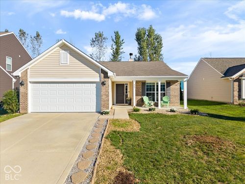 548 Genisis Dr, Whiteland, IN, 46184-9106 | Card Image