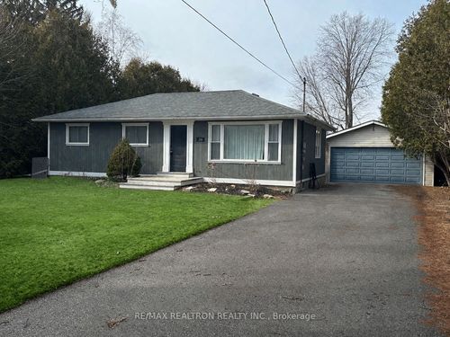 36 Farr Ave, Sharon, ON, L0G1V0 | Card Image