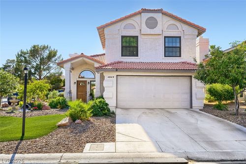4849 Maryvale Dr, Las Vegas, NV, 89130-2085 | Card Image