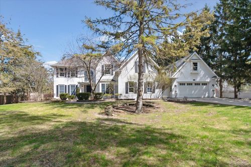 1076 Orchard Rd, Essexville, MI, 48732-1913 | Card Image