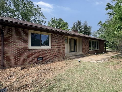 1400 Miller Dr, Herrin, IL, 62948-2571 | Card Image