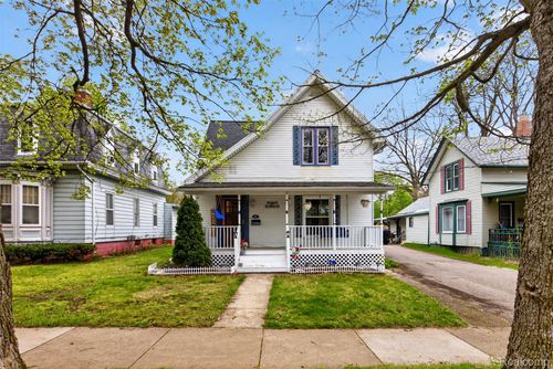 647 N Washington St, Owosso, MI, 48867-2344 | Card Image