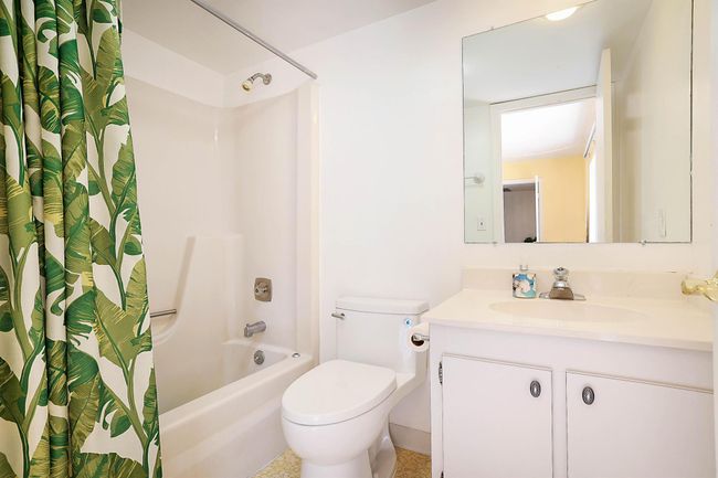 APT-11C - 825 Center St, Townhouse with 2 bedrooms, 3 bathrooms and null parking in Jupiter FL | Image 21
