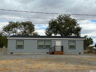 727 River, House other with 3 bedrooms, 2 bathrooms and null parking in Yerington NV | Image 1