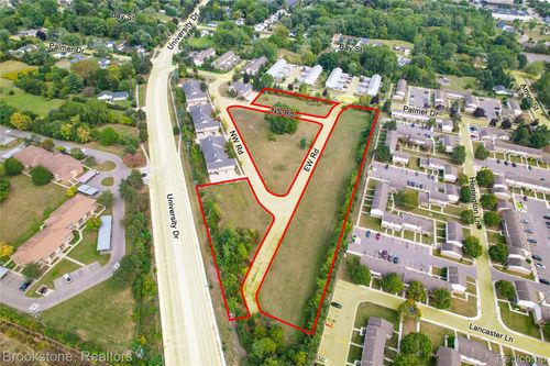 1163 Chestnut St, Pontiac, MI, 48342-1891 | Card Image