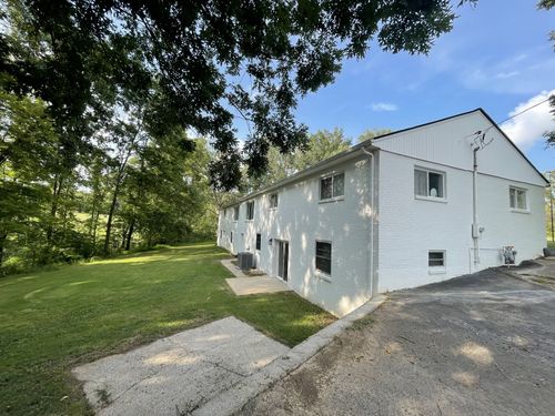 2411 Slayden Marion Rd, Cumberland Furnace, TN, 37051-5213 | Card Image