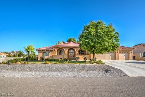 5701 Mary Lou St, Pahrump, NV, 89061-8273 | Card Image