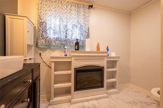 Primary Bedroom Closet | Image 15