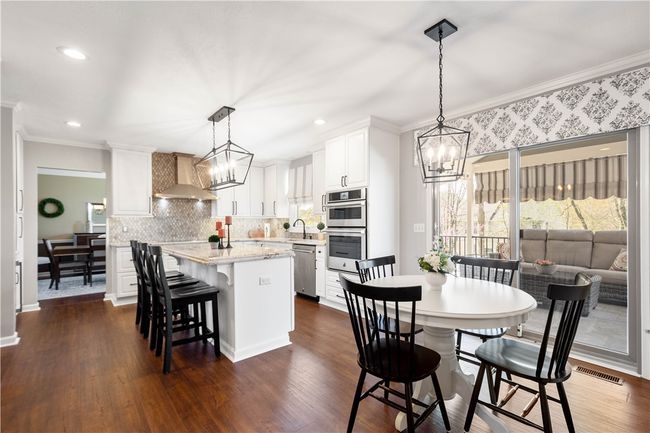 204 Elmhurst Cir, House other with 4 bedrooms, 4 bathrooms and 2 parking in Cranberry Township PA | Image 14