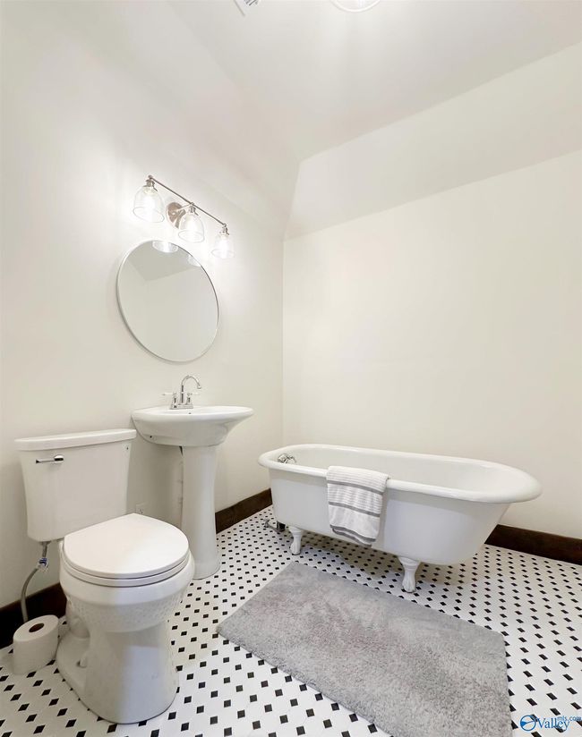 446 Jackson St Se, House other with 5 bedrooms, 3 bathrooms and null parking in Decatur AL | Image 40