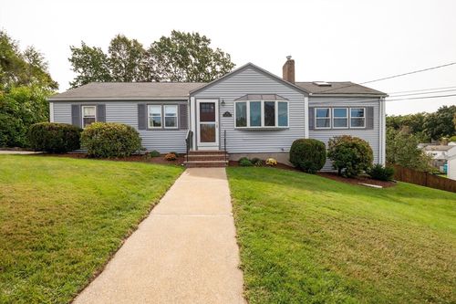 19 Day Cir, Woburn, MA, 01801-5443 | Card Image