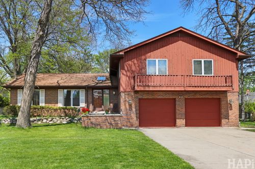 840 Queens Ln, Glenview, IL, 60025-1938 | Card Image