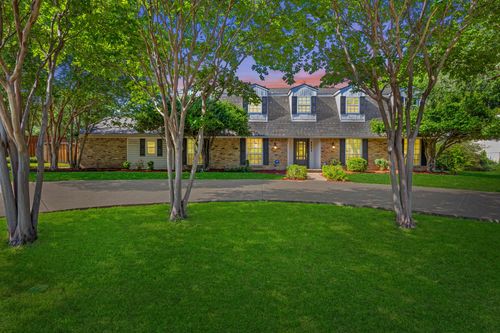 7609 Spring Valley Rd, Dallas, TX, 75254-2837 | Card Image