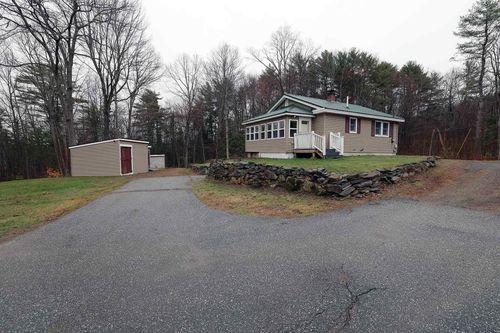 500 Whitefield Road, Pittston, ME, 04345 | Card Image