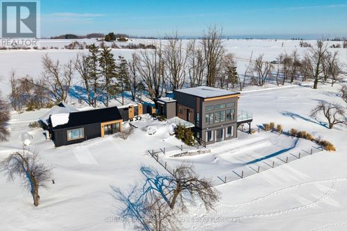 2566 5 Concession S, Clearview, ON, L0M1G0 | Card Image