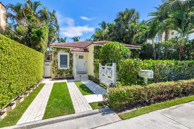 251 Atlantic Avenue, House other with 2 bedrooms, 2 bathrooms and null parking in Palm Beach FL | Image 2