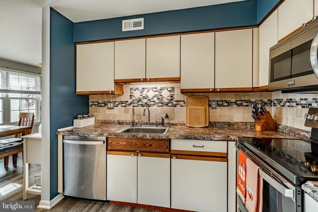 505 Ferris Ln, Townhouse with 2 bedrooms, 2 bathrooms and null parking in NEW BRITAIN PA | Image 17