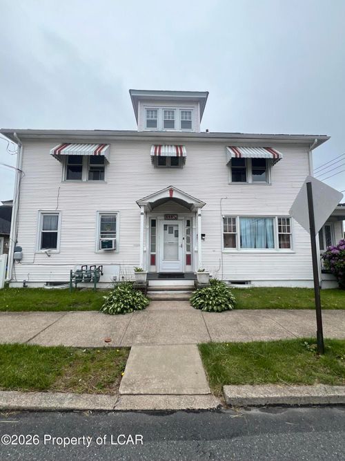 559 1/2 Fellows Avenue, HANOVER, PA, 18706 | Card Image