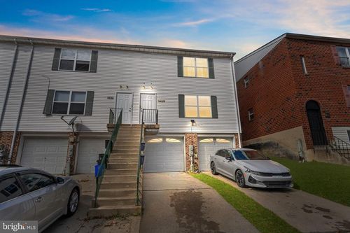 9428 Woodbridge Rd, Philadelphia, PA, 19114-3457 | Card Image