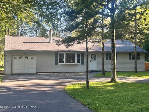 4107 Azalea Dr, Pocono Summit, PA, 18346-7772 | Card Image
