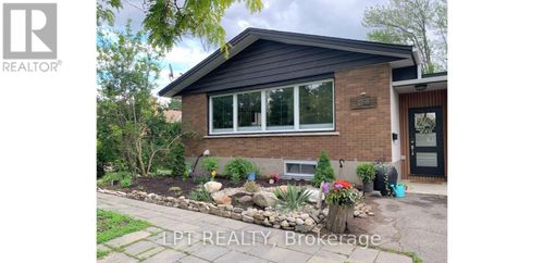 2-658 Sherbourne Rd, Ottawa, ON, K2A3H3 | Card Image