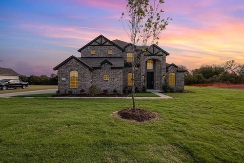 610 Serenity Ln, Red Oak, TX, 75154-2934 | Card Image
