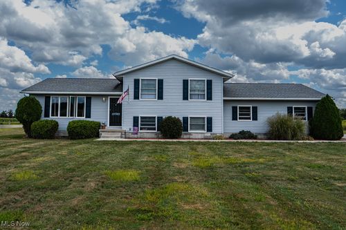 10985 Johnson Rd, North Benton, OH, 44449-9652 | Card Image