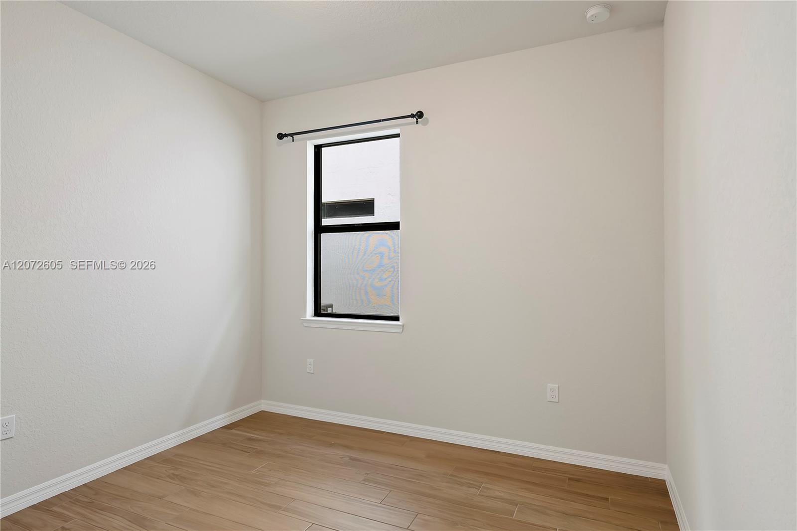Residential Lease in Lake Worth 4