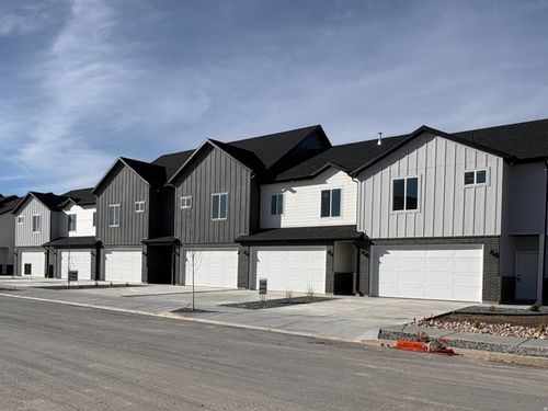 102-4344 N 1825 W, Clearfield, UT, 84015 | Card Image