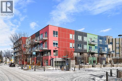 404 Av C S, Saskatoon, SK, S7M5M9 | Card Image