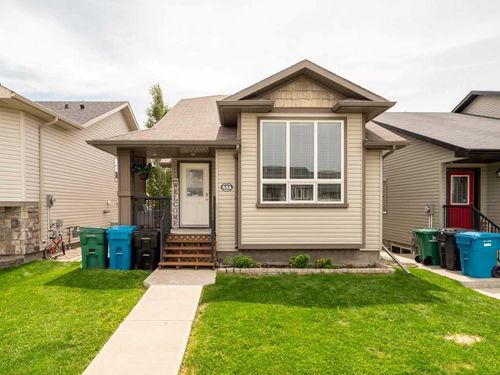 554 Margaret Sutherland Cres N, Lethbridge, AB, T1H5R6 | Card Image