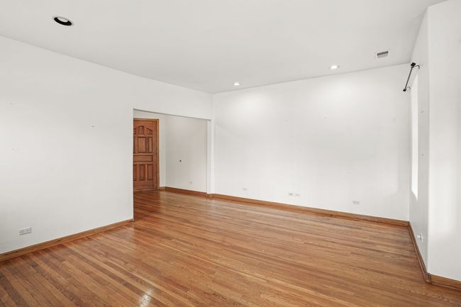 APT-3S - 5314 S Drexel Ave, Condo with 3 bedrooms, 2 bathrooms and 1 parking in CHICAGO IL | Image 15