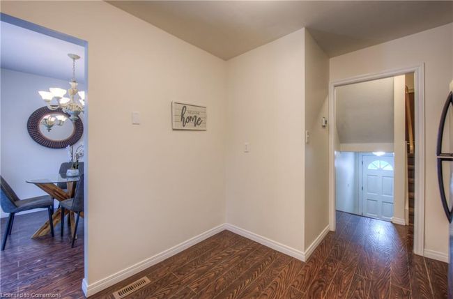 7 - 206 Green Valley Dr, Townhouse with 3 bedrooms, 2 bathrooms and 1 parking in Kitchener ON | Image 16