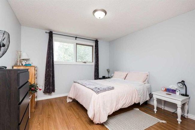 93 Simon Fraser Blvd W, Home with 4 bedrooms, 2 bathrooms and 3 parking in Lethbridge AB | Image 8